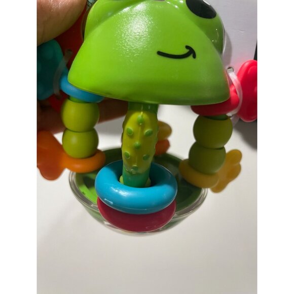 Infantino Flip Flop Frog Rattle BPA-Free Easy-To-Grip Toy For 0+ Months Babies - Picture 6 of 7